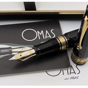Collectible Pens - OMAS - Fountain Pen - Body and cap made of r...
