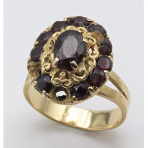 Schmuck – Ring aus Gelbgold und Glasperlen. Größe 15. g...