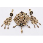 Jewelry - Red gold brooch and earrings with small diamonds...
