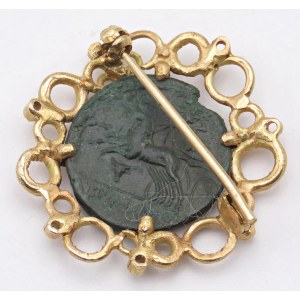 Jewellery - Spilla in oro giallo anni '70 con moneta greca ant...