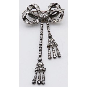 Jewelry - 750/°°° rose gold and silver brooch shaped like a fi...