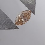 NATURAL COLORED DIAMOND 0.13 CT HIGH CLARITY: VS1 | CUT: MARQUISE Official gross appraisal value: 947.10 USD 3,597.89 PLN gross