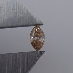 NATURAL COLORED DIAMOND 0.13 CT HIGH CLARITY: VS1 | CUT: MARQUISE Official gross appraisal value: 947.10 USD 3,597.89 PLN gross
