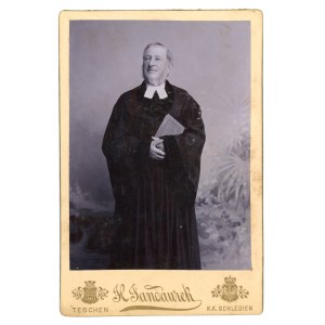 Cieszyn, portret duchownego, fot. H. Jandaurek. Gabinetowe (123)