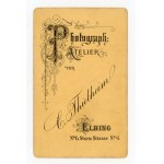 Elbląg, Porträt einer eleganten Frau, Foto: C. Thielheim (183)