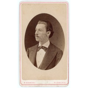 Krakov, portrét elegantního muže, foto: W. Rzewuski (219)