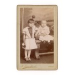 Jasło, portrait of two children, photo by I. Zajączkowski (245)