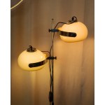 Lampada da terra, base in metallo, paralumi in plastica, anni '70.