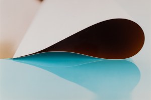 Wolfgang Tillmans, Wolfgang Tillmans (1968) - Paper drop (shine), 2006