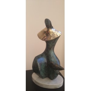 Stanisław Wysocki, Lady with a Bird, bronze sculpture, edition 3 of 8, 2010