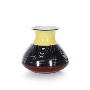Wazon, Zakłady Porcelany i Porcelitu Stołowego Chodzież