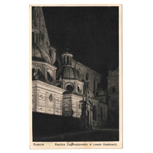 Kraków. Kaplica Zygmuntowska w czasie iluminacji.