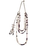 A striking necklace, the CC logo model, by Chanel