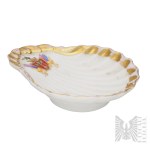 [BLASON DE GOZIEMBA] - Manufacture Pirkenhammer - XIXe siècle - Assiette en porcelaine arborant le blason des Dąmbski, HÉRALDIQUE, BIBELOTS, ARTISANAT TCHÈQUE
