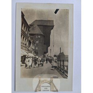 Gdańsk, Danzig, the Crane, people, ca. 1930