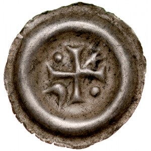 Brakteat guziczkowy II poł. XIII w., nieokreślona dzielnica, Av.: Krzyż równoramienny, między ramionami dwie kropki, gwiazdka, półksiężyc.
