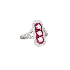 Prsten ve stylu art déco s rubíny a diamanty, moderní
