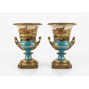 Paire de vases remarquables en porcelaine et bronze, début du XXe siècle, 41 cm, début du XXe siècle