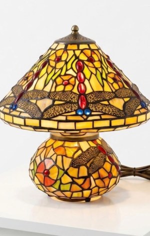 Grande lampada da tavolo in stile Tiffany a doppia illuminazione con decoro a libellula e motivi floreali art deco