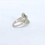 Silberring mit natürlichen blauen und weißen Topasen