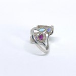 Anello in argento con granato naturale, ametista, topazio, iolite e topazi bianchi