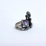 Silver ring with natural amethysts