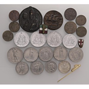 Lots - WOLRD COINS Lotto da 20 monete in argento e lega, ...