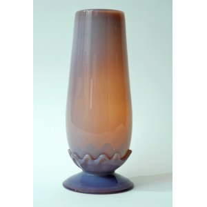 Glass Vase with a Frill - Krakow Glass Institute