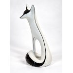 "Sitting Fox" Porcelain Figurine - ZPS Ćmielów - Mieczysław Naruszewicz