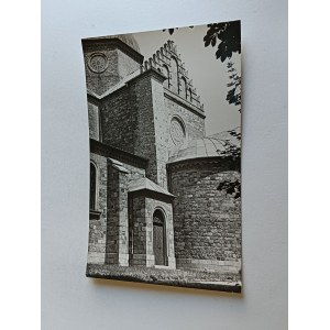 Polská lidová republika, Płock – část katedrály. Foto: P. Mystkowski, 1947.