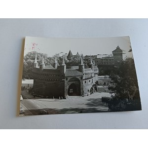 Poľská ľudová republika, Krakov, Barbakan, Floriánska brána, foto: S. Arczyński, 1967, pečiatka