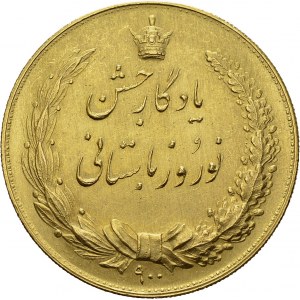 Mohammed Reza Pahlevi, 1941-1979. Gold medal SH 1336 (1957). 36 mm...