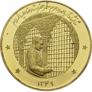 Mohammed Reza Pahlevi, 1941-1979. Gold medal SH 1349 (1970). 48.5 mm...