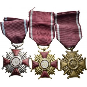 Lot of decorations and medals including : 1. Poland...
