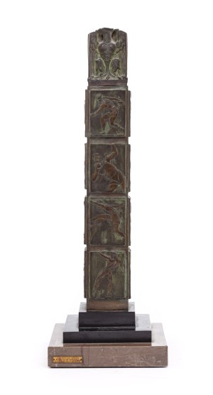 Autor nieznany, Totem z reliefami o tematyce olimpijskiej, przed 1962