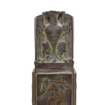 Autor nieznany, Totem z reliefami o tematyce olimpijskiej, przed 1962