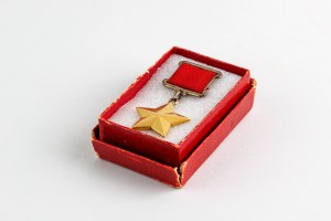 Russia - USSR Мedal Gold Star Hero of the Soviet Union
