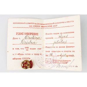 Russia - Distintivo BGTO dell'URSS e documento di conferimento