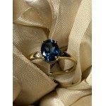 Unique 14-karat gold ring with a 1.39-carat London Blue topaz and diamonds - size 54