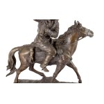 Christophe Fratin (1801-1864) után: Sólyommal vadászó lovas. 20. sz., patinázott bronz, márvány talapzaton, jelzett, 50x64 cm /// KIZÁRÓLAG SZEMÉLYES ÁTVÉTEL, NEM POSTÁZZUK! / ONLY PERSONAL COLLECTION AT OUR OFFICE! /// After Christophe Fratin (1801-1864)