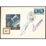 Gennagyij Szarafanov (1942-2005) és Lev Gyomin (1926-1998) szovjet űrhajósok aláírásai emlékborítékon / Signatures of Gennadiy Sarafanov (1942-2005) and Lev Dyomin (1926-1998) Soviet astronauts on envelope