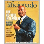Michael Jordan (1963-) hatszoros NBA és kétszeres olimpiai bajnok amerikai kosárlabdázó, a "Chicago Bulls" legendájának aláírása (címlapon) és autográf sorai (a róla szóló cikknél) a Cigar Aficionado July/August 2005 számán