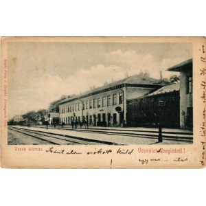 1901 Cegléd, vasútállomás. Piros J. kiadása (EB)