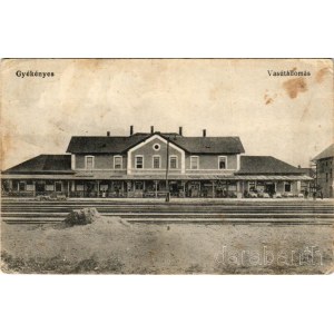 Gyékényes, vasútállomás. Vasúti levelezőlapárusítás 8115. (fa)