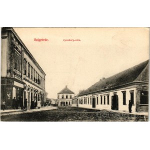 Szigetvár, Czindery utca, üzletek, temetkezési vállalat. Szigeti Vilmos kiadása (gyűrődés / crease)