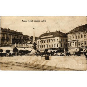Arad, Hotel Crucea Alba / Fehér Kereszt szálloda, Kell és Krausz, M. Neumann, Fodor, Somló divatház üzlete, automobilok / hotel, automobile, shops. photo (fl)