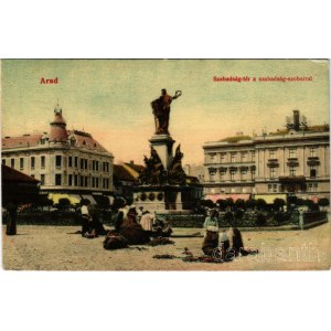 1910 Arad, Szabadság tér a Szabadság szoborral, üzletek / square, statue, shops