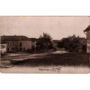 1909 Szászrégen, Magyarrégen, Reghin; fogyasztási szövetkezet üzlete, utca / street view, cooperative shop (kopott sarkak / worn corners)