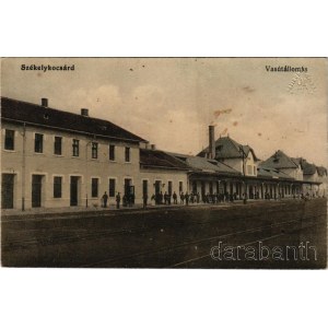 Székelykocsárd, Kocsárd, Lunca Muresului; vasútállomás. Vasúti levelezőlapárusítás 5915. / railway station (fl)