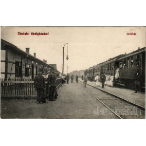 1915 Királyháza, Korolevo, Královo nad Tisou; indóház, vasútállomás, vonat / railway station, train (kis szakadás / small tear)